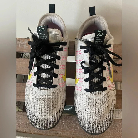 Nike Air VaporMax FK 3 GS White Dynamic Yellow - BQ5238 102 - Size: 6Y /… - Picture 3 of 7